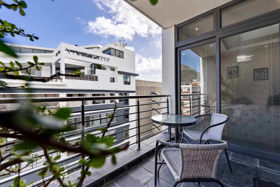 2 Bedroom Property for Sale in Cape Town City Centre Western Cape